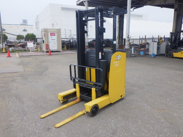 XE NÂNG ĐIỆN ĐỨNG LÁI 1 TẤN KOMATSU FB10RL-15-157602 unnamed