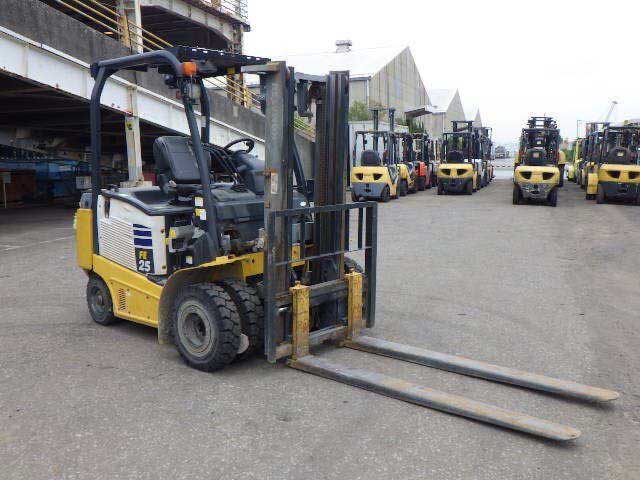 XE NÂNG ĐIỆN 2.5 TẤN KOMATSU FE25-1-303188 z5622417280503 66622f428ec8fdfa546c2177f05000d8