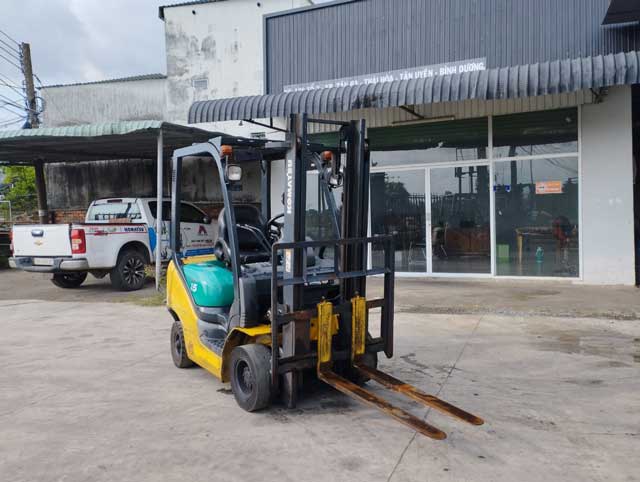 XE NÂNG DẦU 1.5 TẤN KOMATSU FD15T-18-642601 z5711936077818 2470433a360f609b5cb5c3828c3d6843