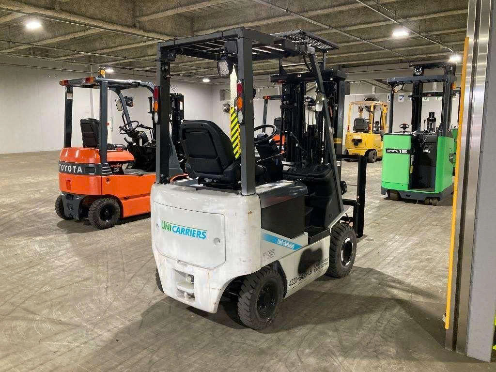 XE NÂNG ĐIỆN 1.5 TẤN UNICARRIERS J1B1L15 - 401423 Xe nâng điện1.5 tấn UNICARRIERS J1B1L15 sẵn tại kho